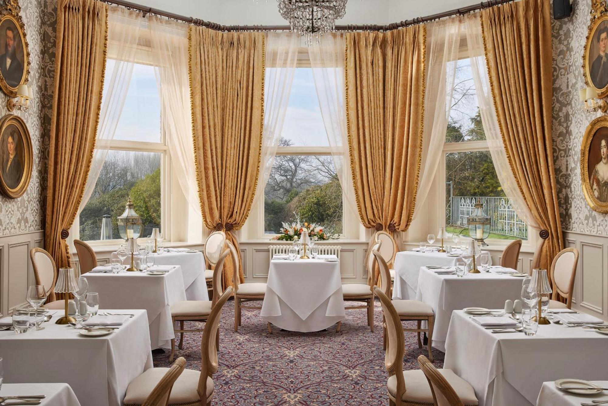Cabra Castle Hotel Кингскорт Экстерьер фото